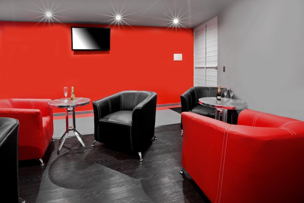 Eurosuites Oceania - Adults Only - Mexico City — Photos 1